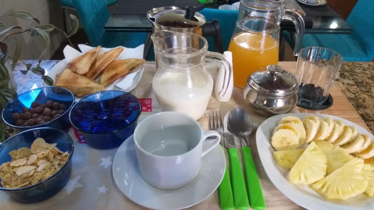 Saiyu Aeropuerto Bed and Breakfast Luque Buitenkant foto